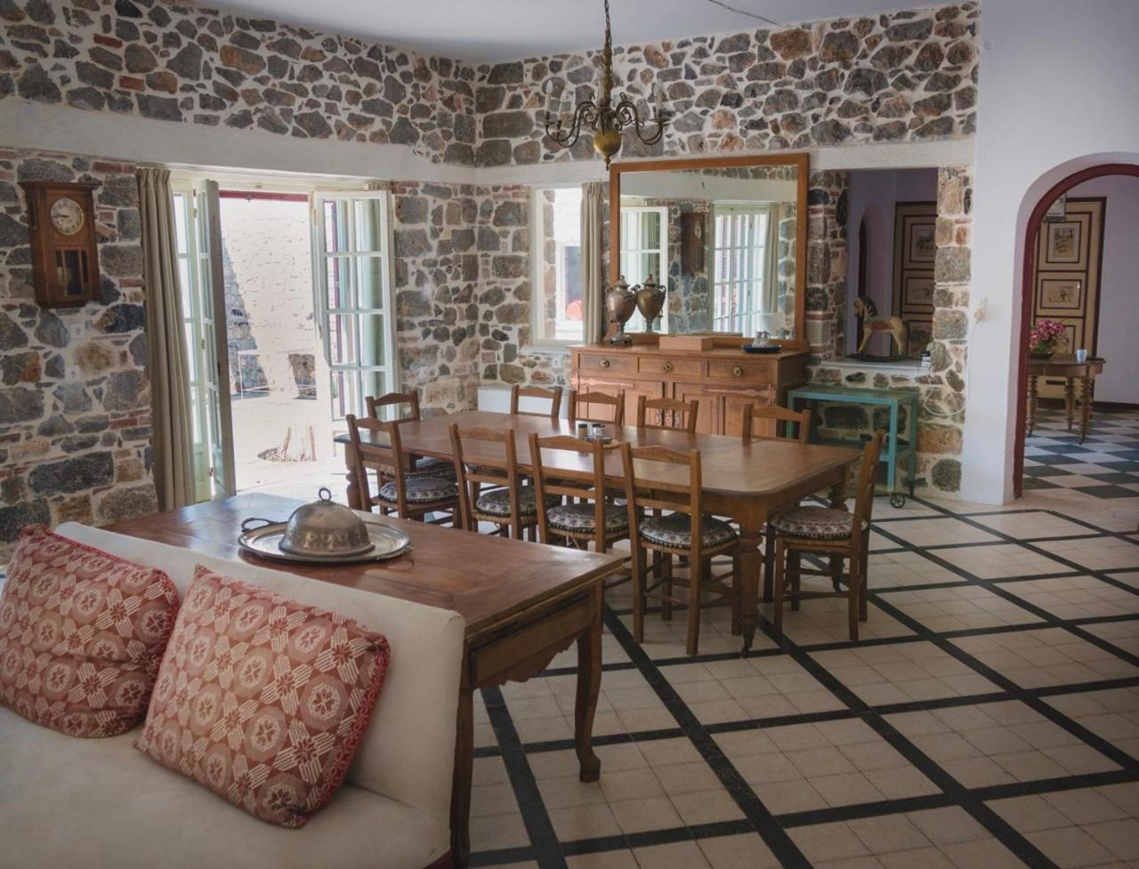 The Villa Averoff Kírinthos Buitenkant foto